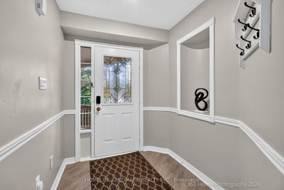 42 Blackfriar Avenue • Whitby, ON photo 8