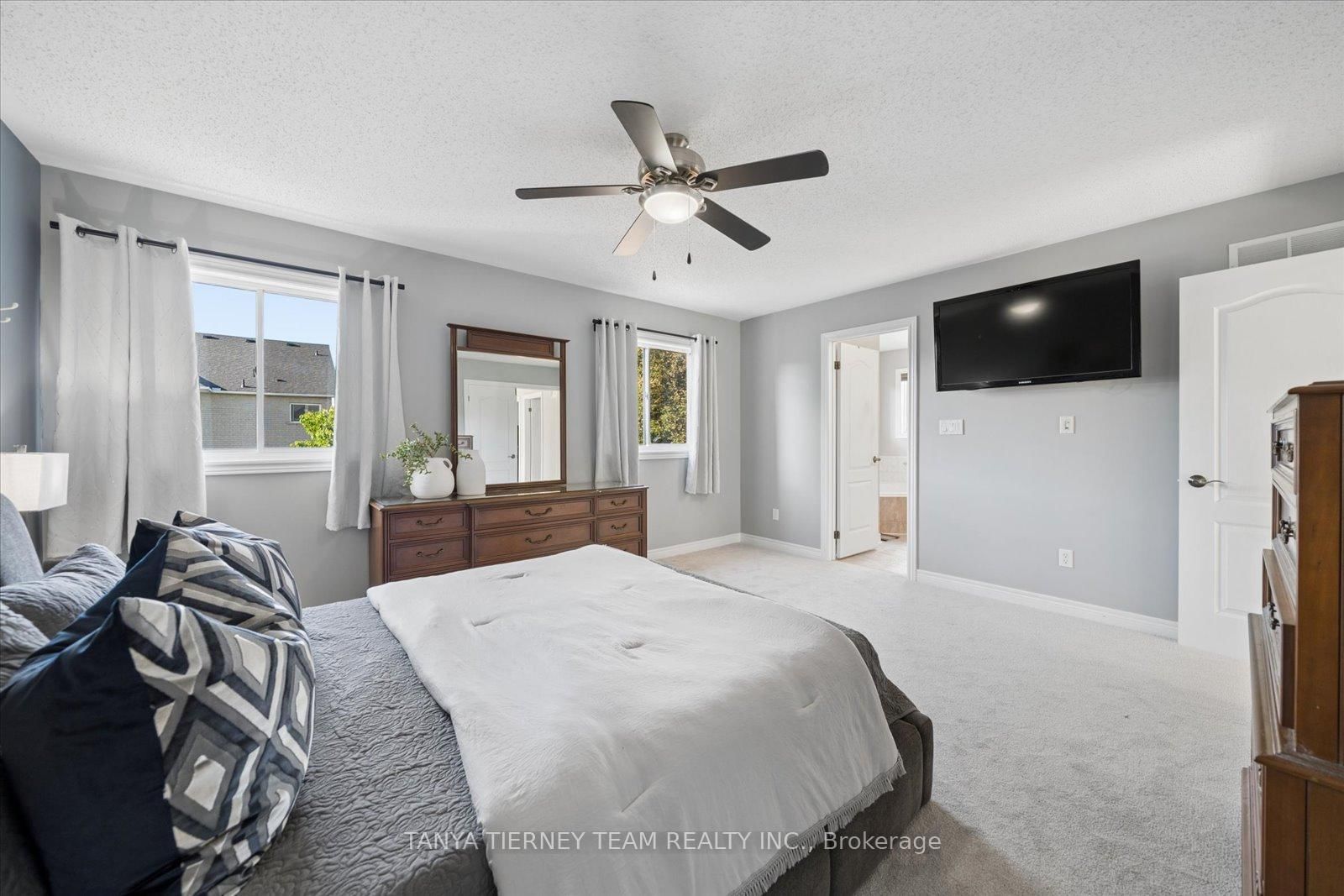 16 Corianne Avenue • Whitby, ON photo 28