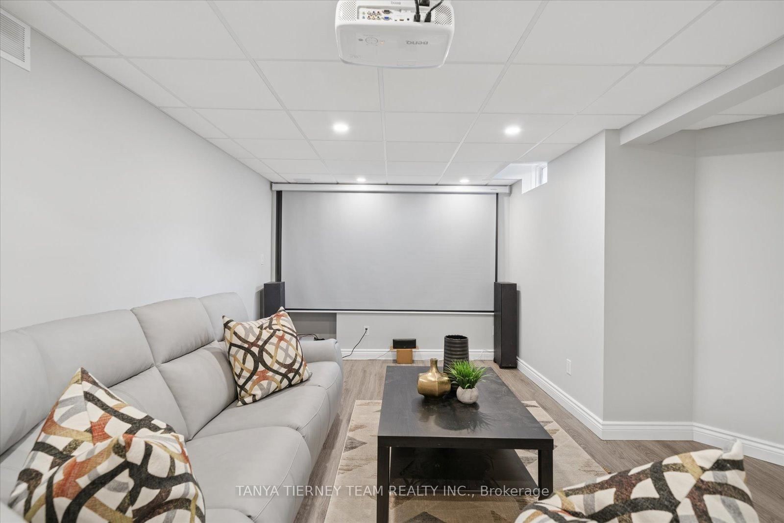 16 Corianne Avenue • Whitby, ON photo 44