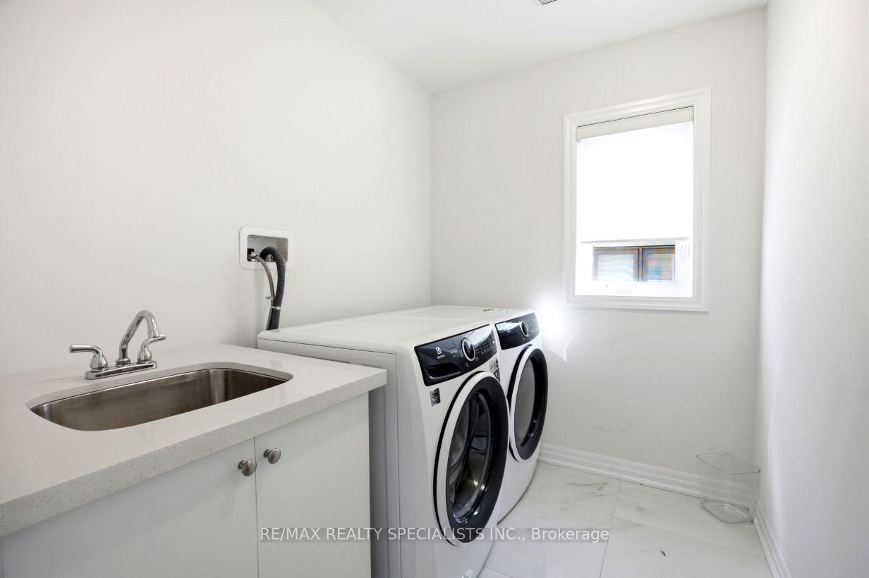 27 Salmon Crescent • Clarington, ON photo 31