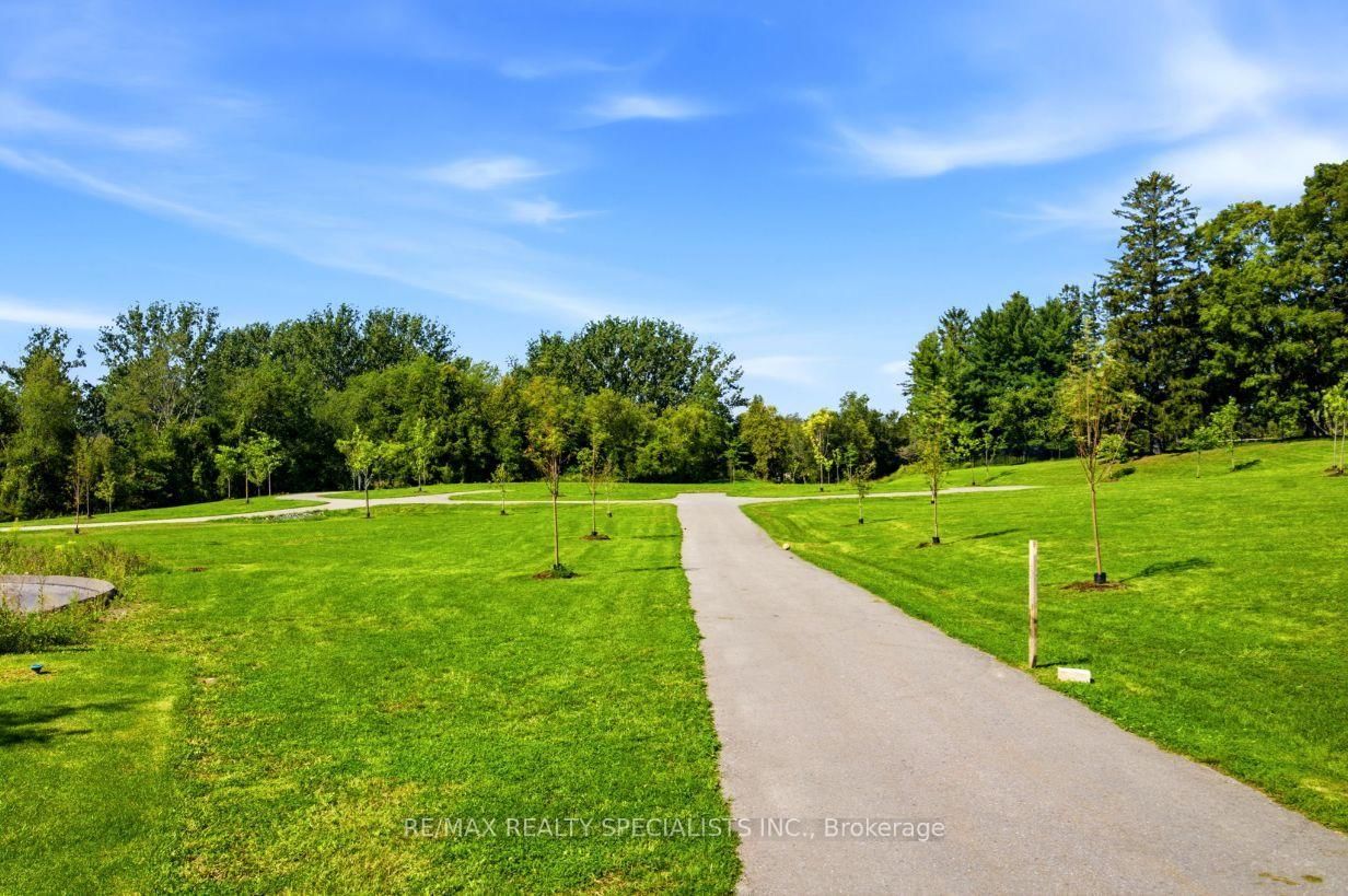 27 Salmon Crescent • Clarington, ON photo 36