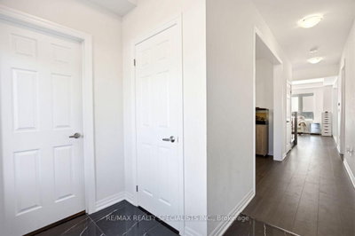 27 Salmon Crescent • Clarington, ON photo 5