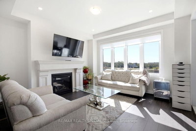 27 Salmon Crescent • Clarington, ON photo 8