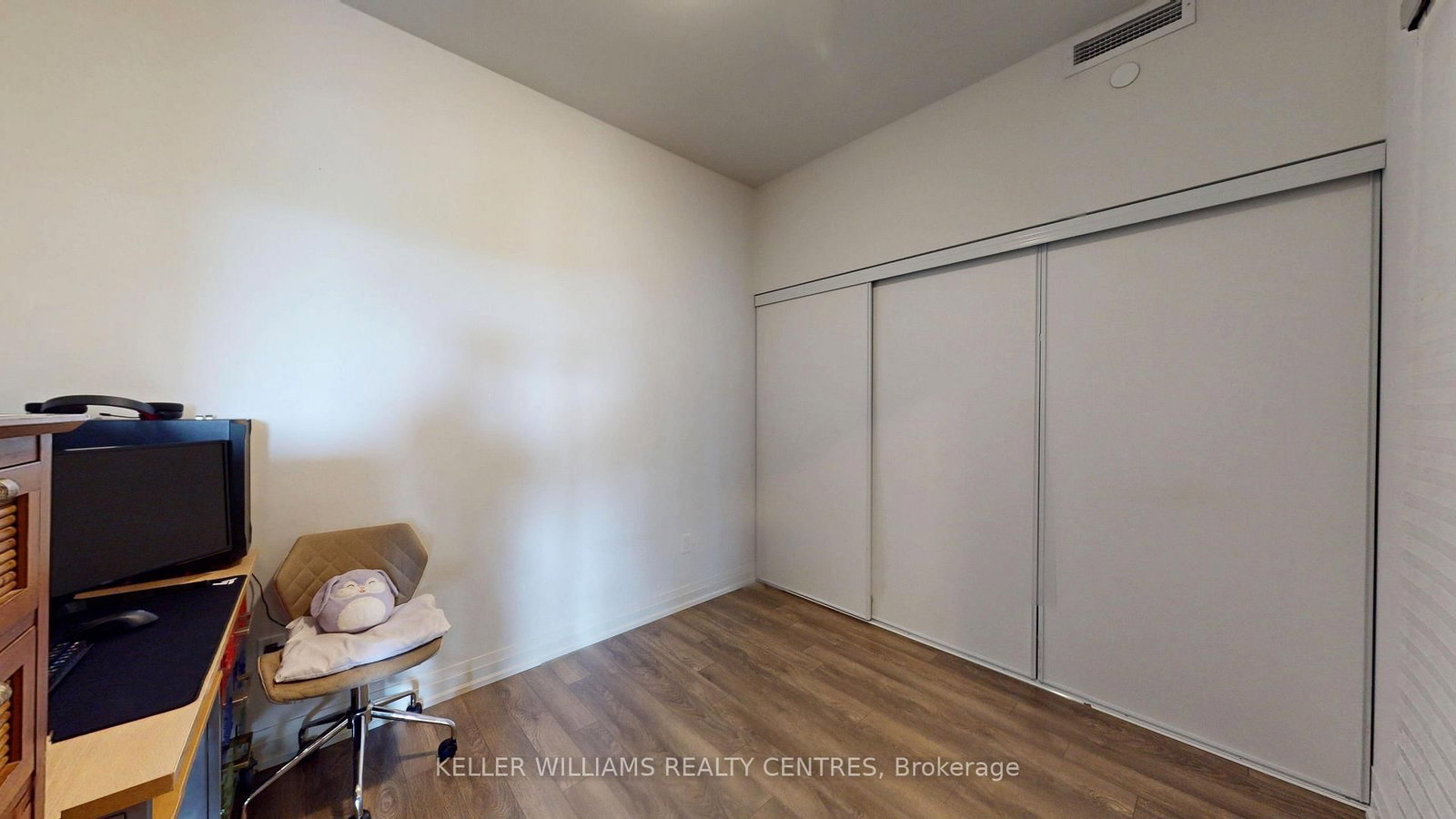 10 Meadowglen Pl. • #508 • Toronto, ON photo 16
