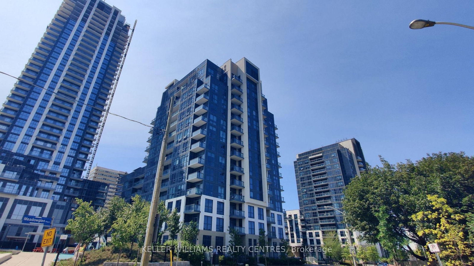 10 Meadowglen Pl. • #508 • Toronto, ON photo 2