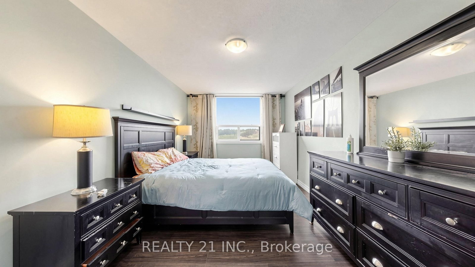 180 Markham Road • #819 • Toronto, ON photo 28