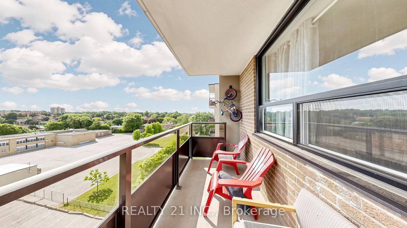 180 Markham Road • #819 • Toronto, ON photo 37