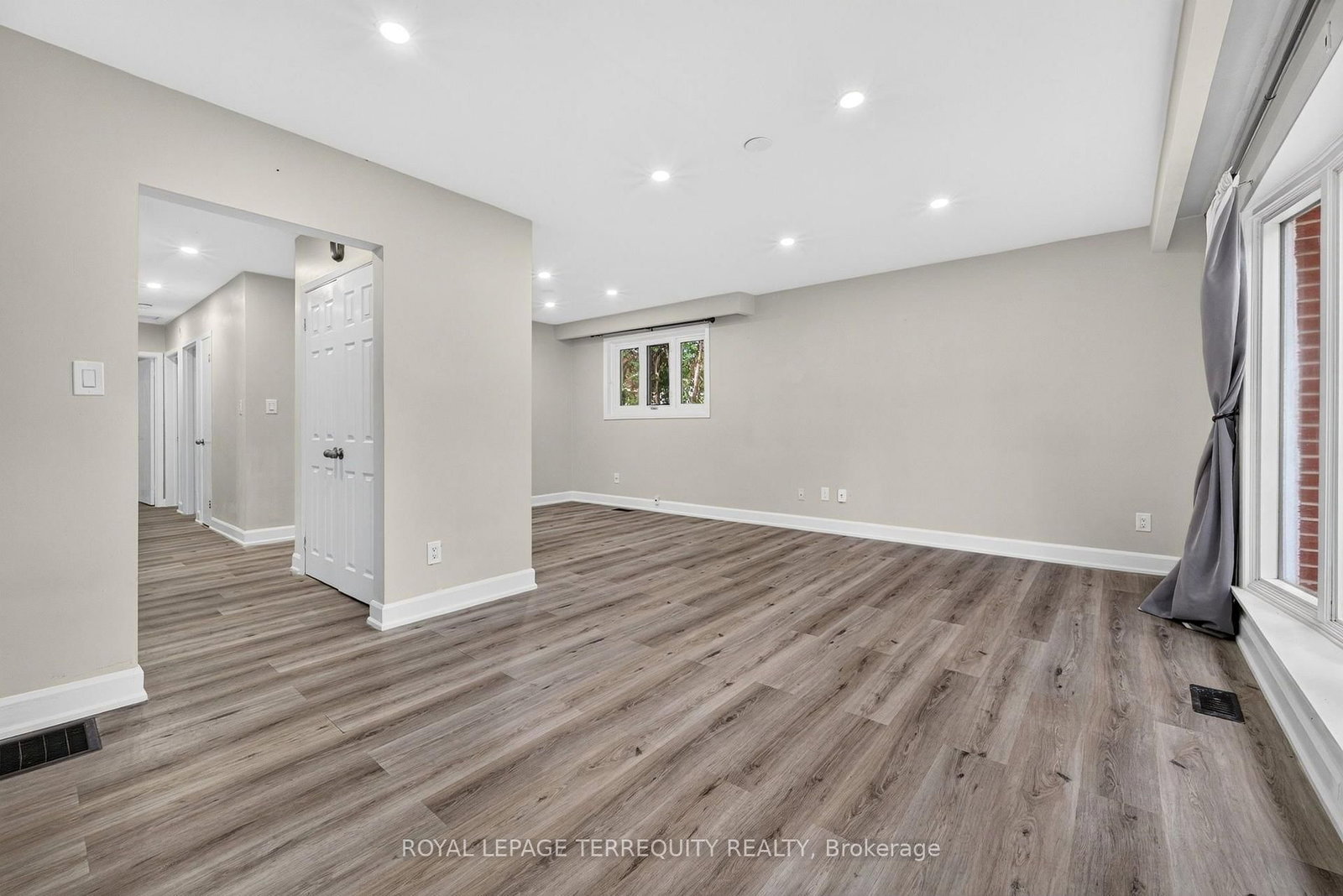 134 Switzer Drive • Oshawa, ON photo 13