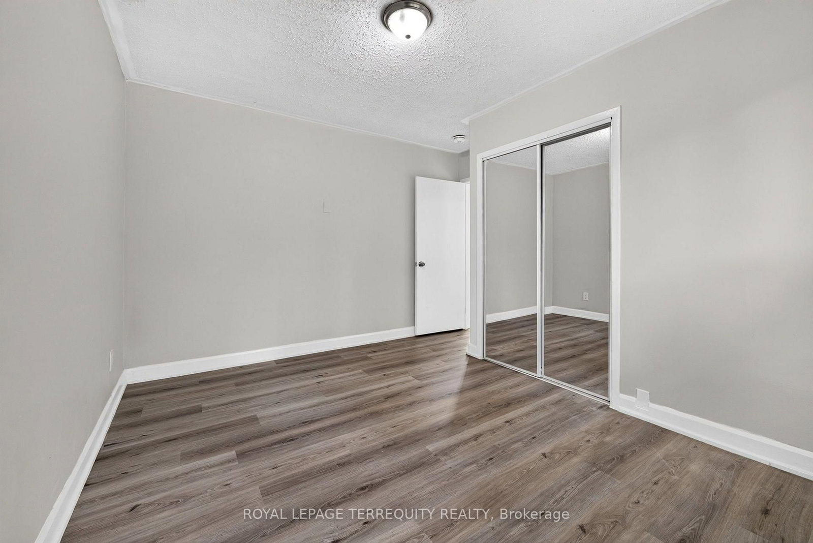 134 Switzer Drive • Oshawa, ON photo 24
