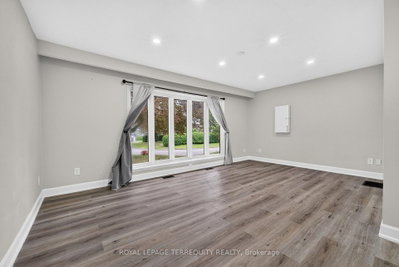 134 Switzer Drive • Oshawa, ON photo 9