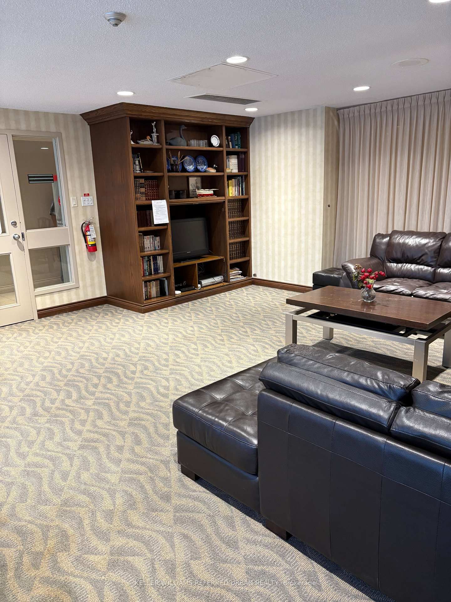 30 Thunder Grove • #708 • Toronto, ON photo 25
