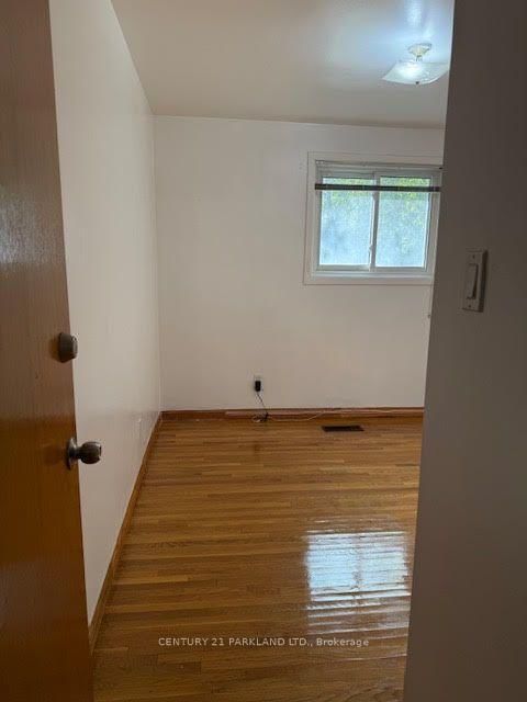 59 Cedar Drive • Toronto, ON photo 13