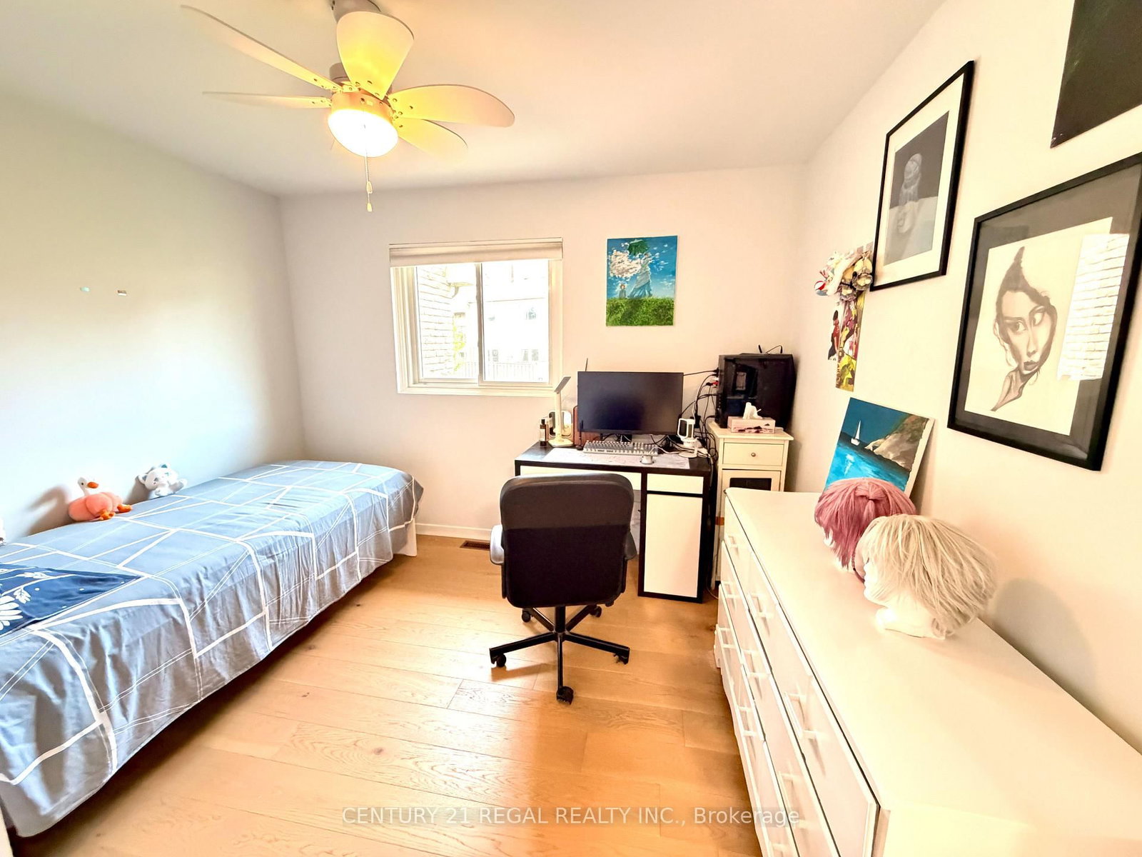 8 Chamberlain Court • Ajax, ON photo 22