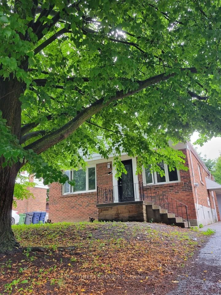 182 Phyllis Avenue