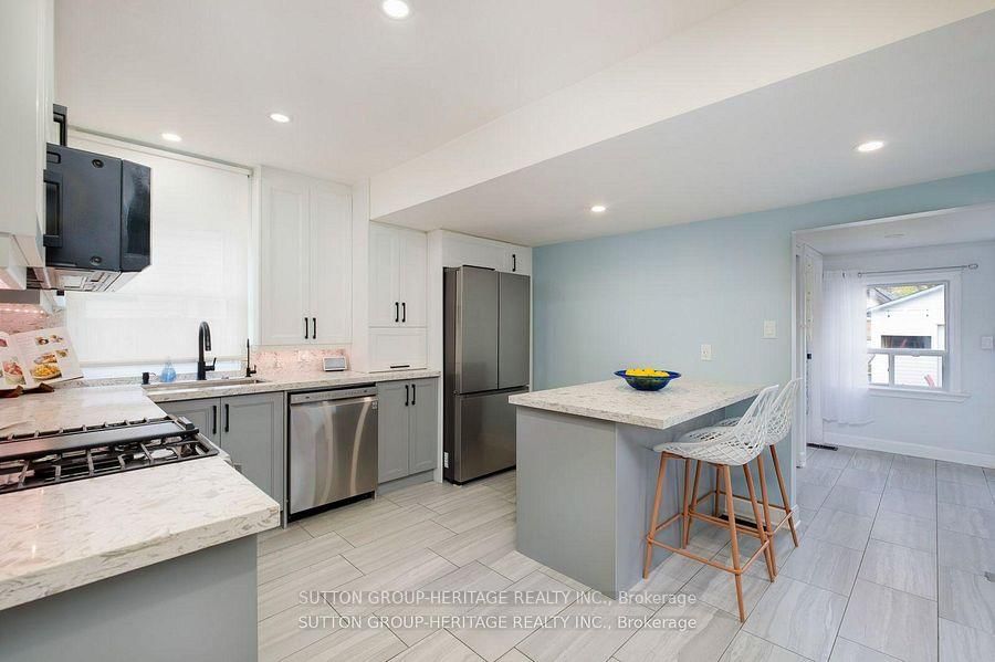 34 Maple Street • Ajax, ON photo 14