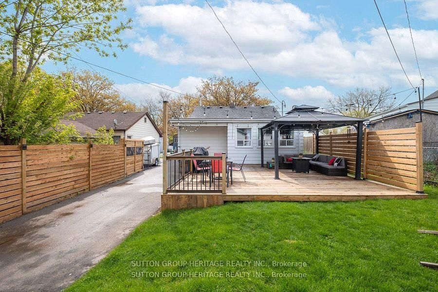 34 Maple Street • Ajax, ON photo 25
