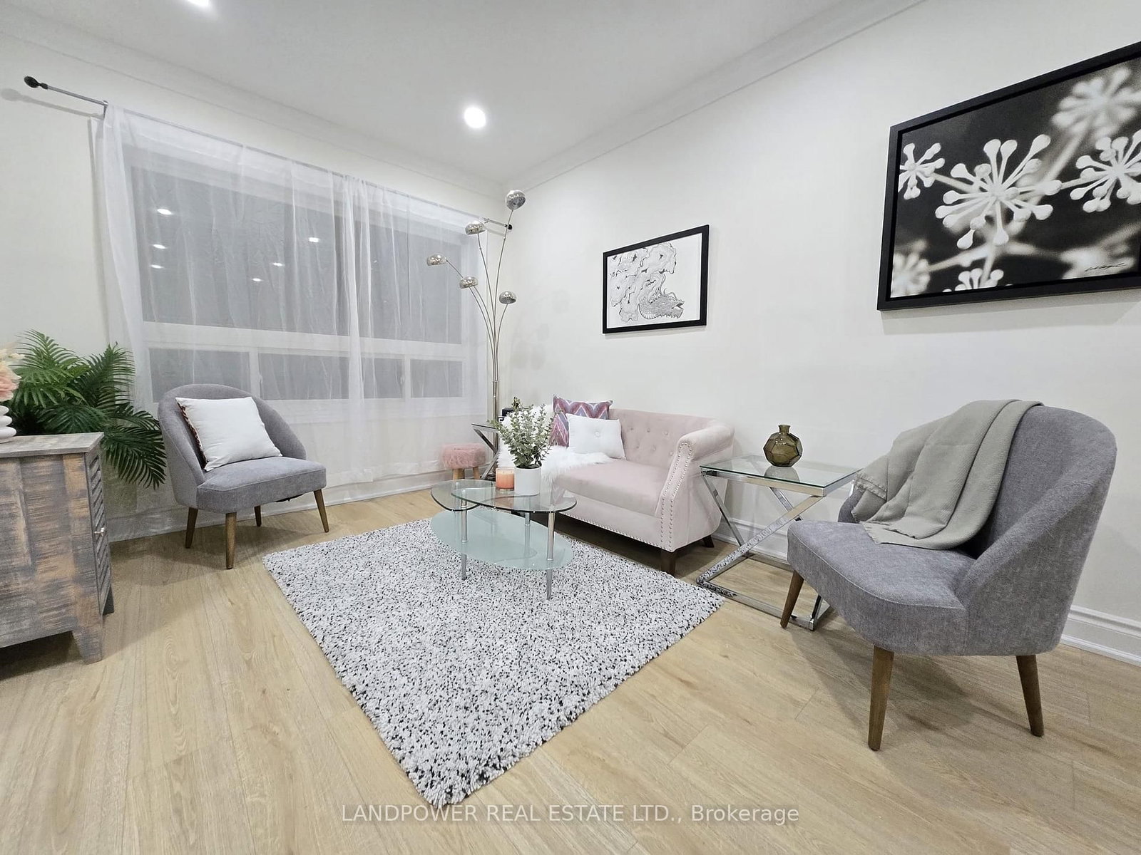 221 Riverdale Avenue • Toronto, ON photo 15
