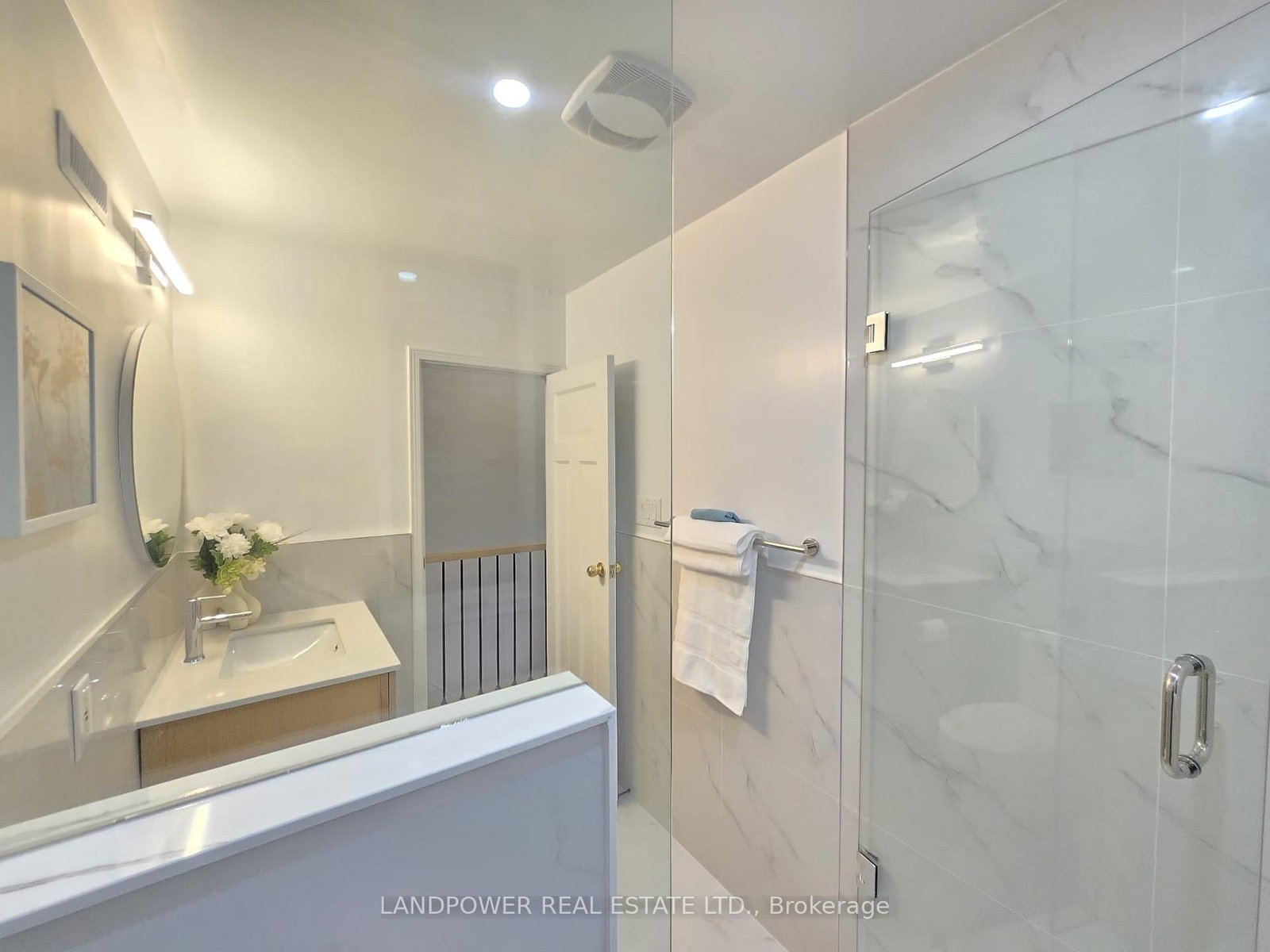 221 Riverdale Avenue • Toronto, ON photo 31