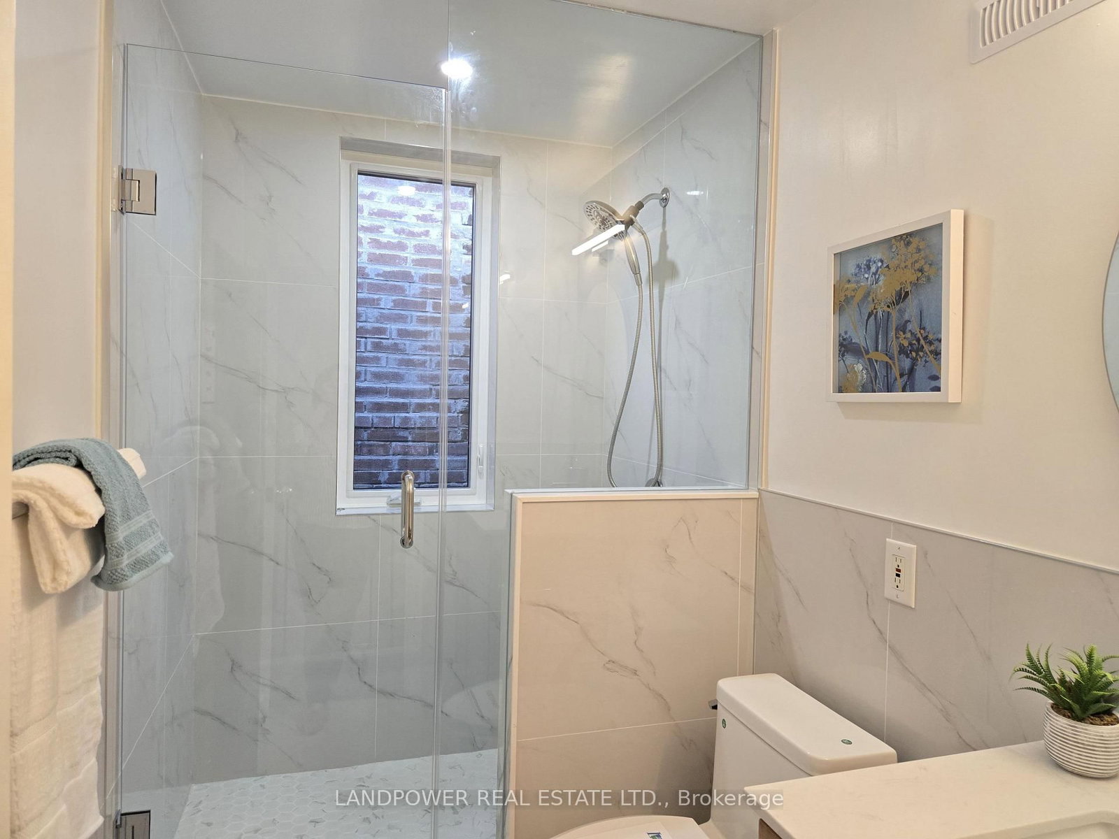 221 Riverdale Avenue • Toronto, ON photo 33