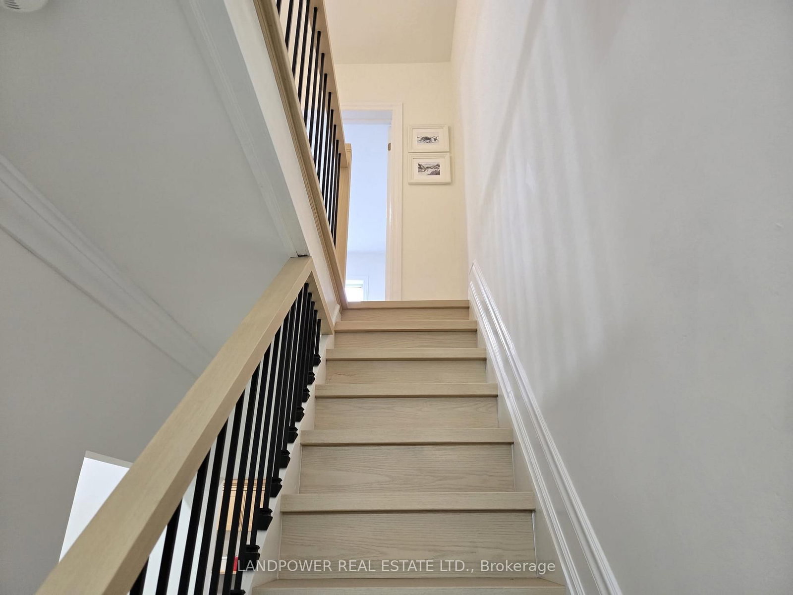 221 Riverdale Avenue • Toronto, ON photo 4