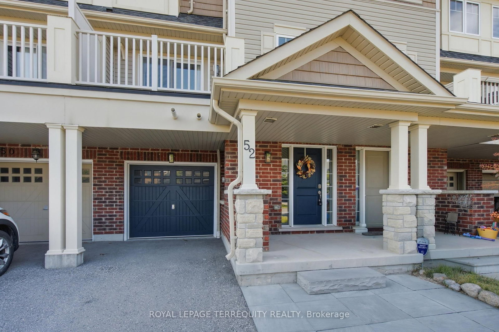 52 Artania Street • Oshawa, ON photo 2
