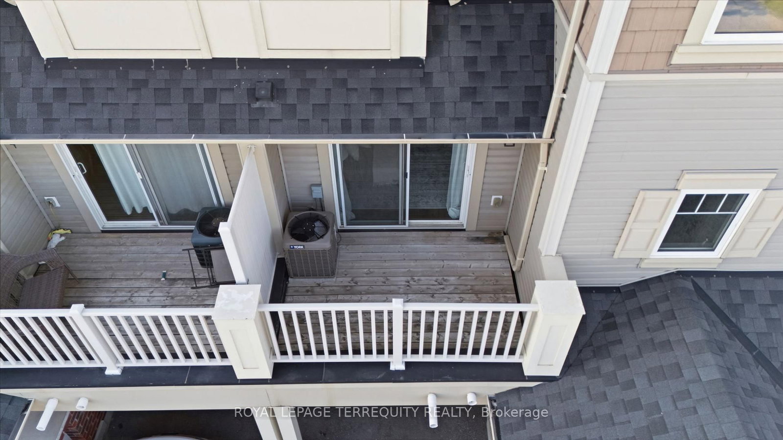 52 Artania Street • Oshawa, ON photo 29
