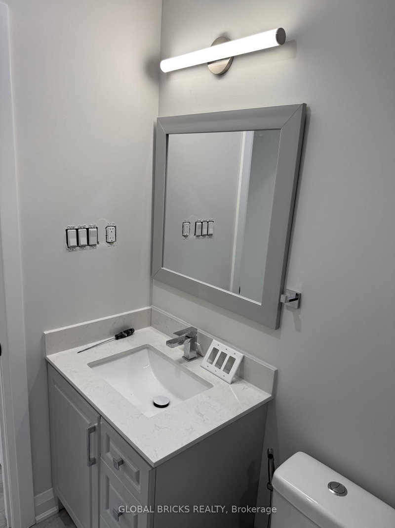 Unit 3- Lower - 101 Minerva Avenue