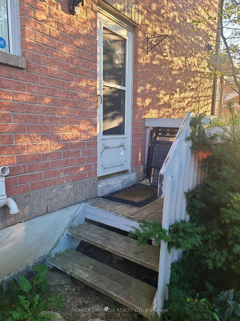 23 BSMT - 1867 Kingston Road