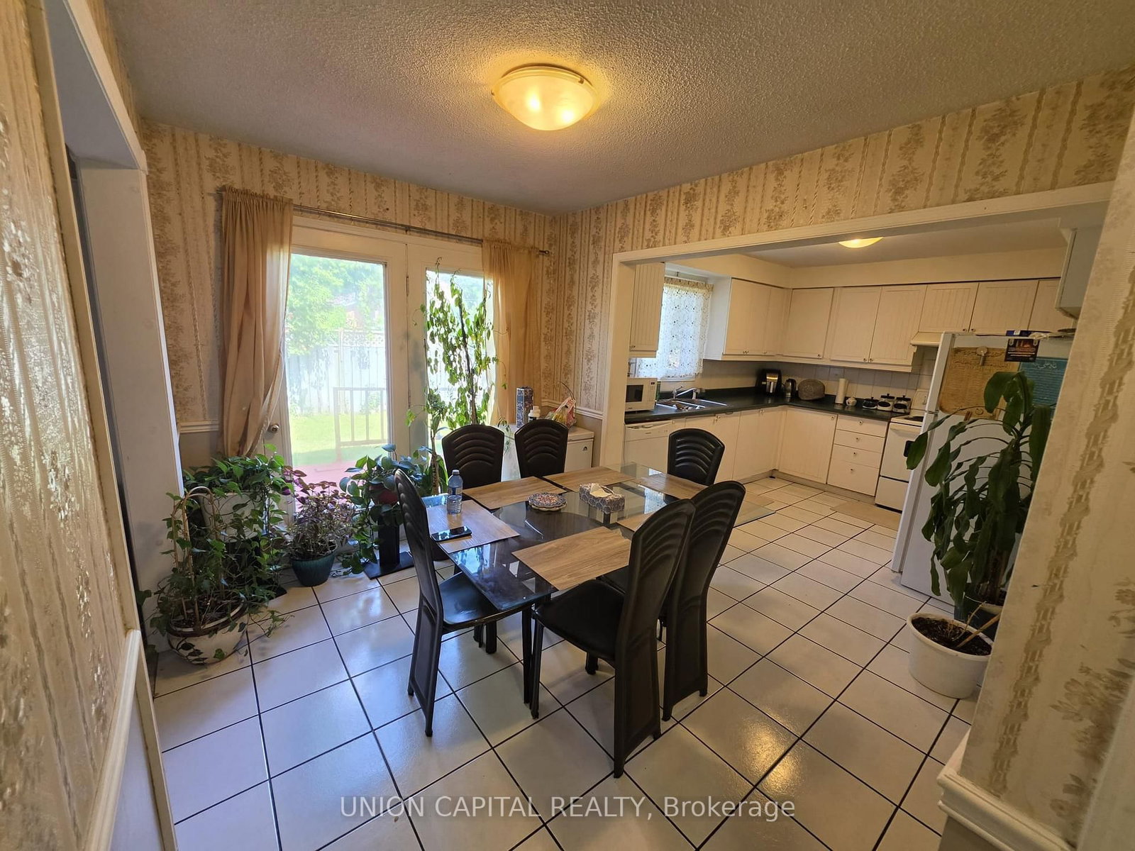 2363 Strathmore Crescent • Pickering, ON photo 14