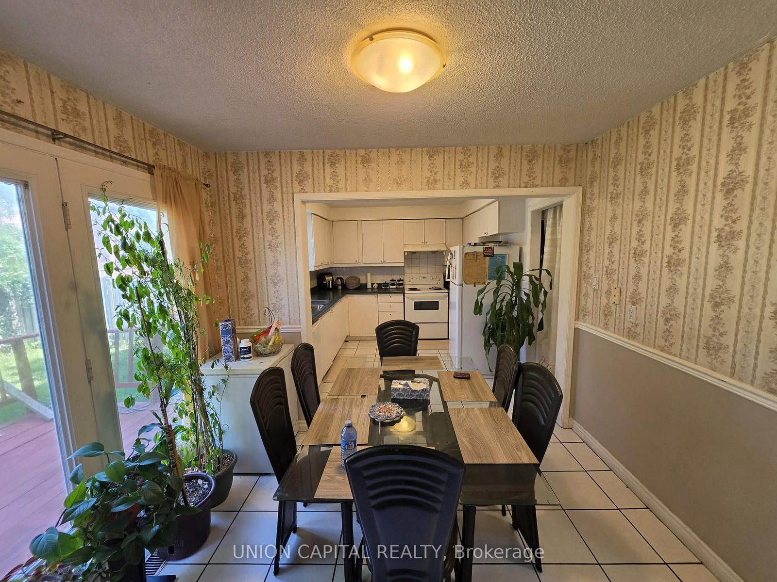 2363 Strathmore Crescent • Pickering, ON photo 16