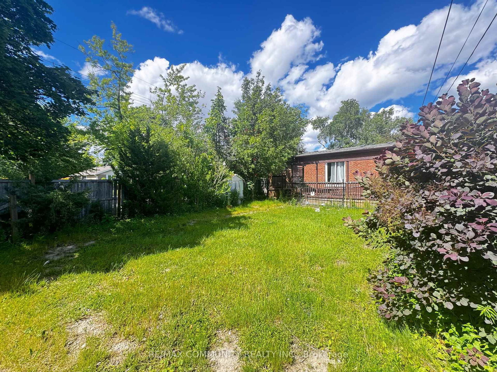 36 Benprice Court • Toronto, ON photo 10