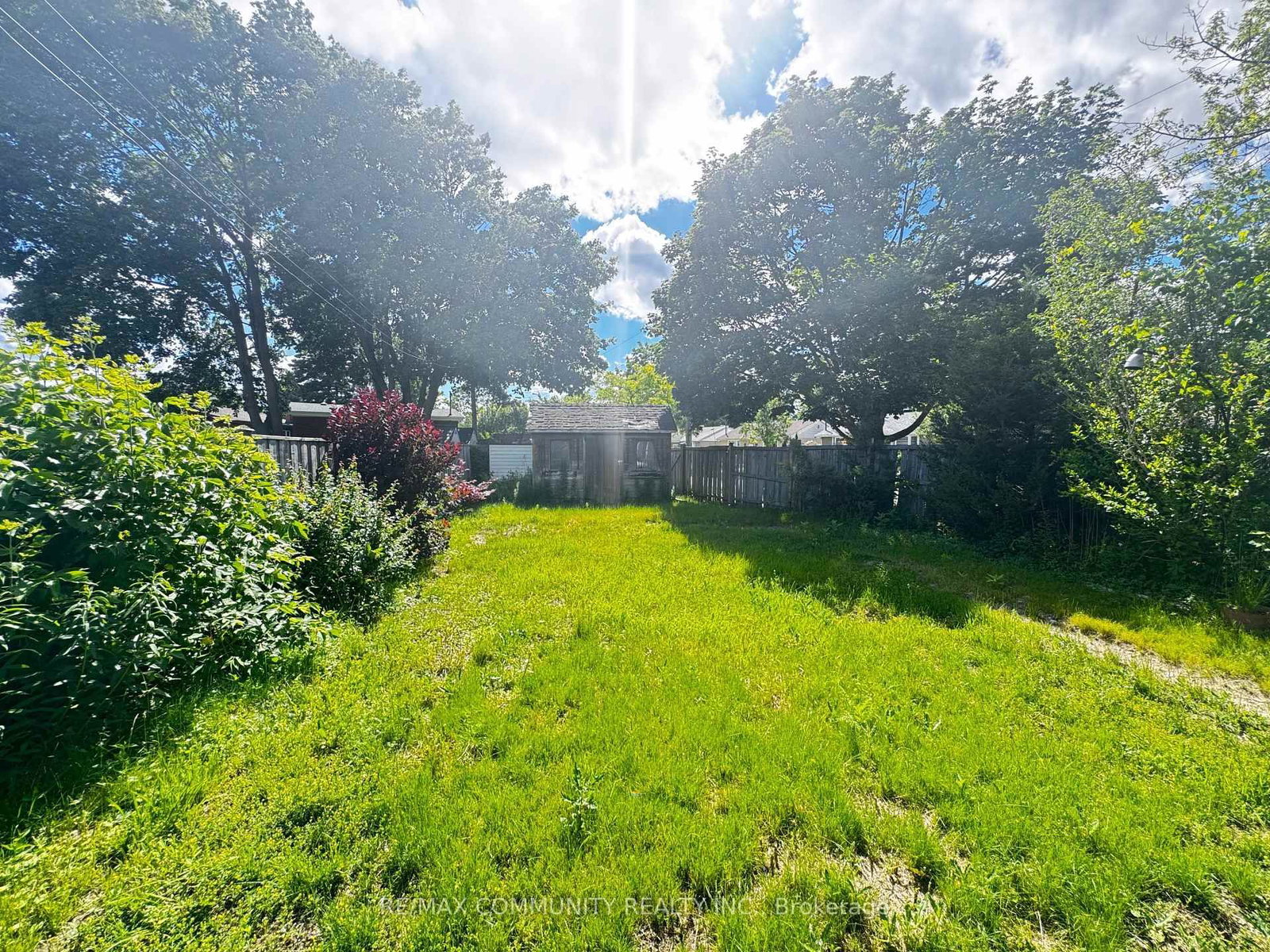36 Benprice Court • Toronto, ON photo 9