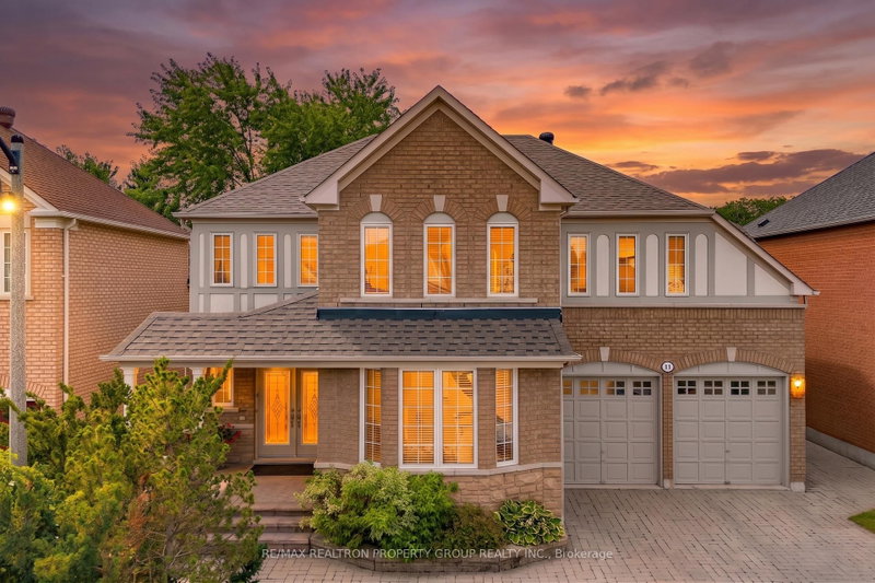 11 Montebello Crescent