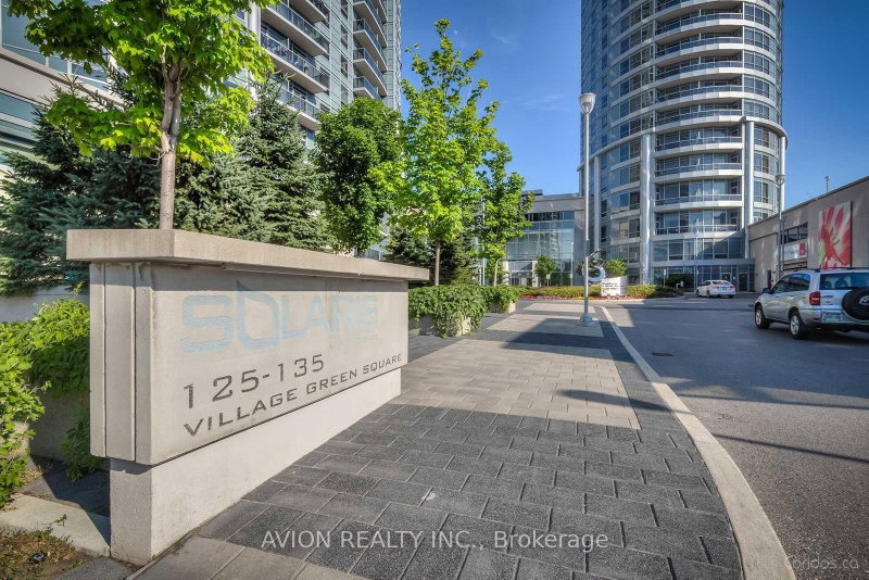 3017 - 135 Village Green Square