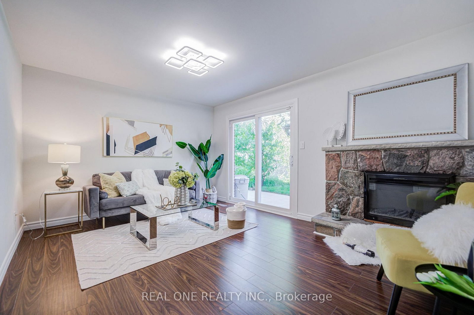 128 Briarscross Boulevard • Toronto, ON photo 27