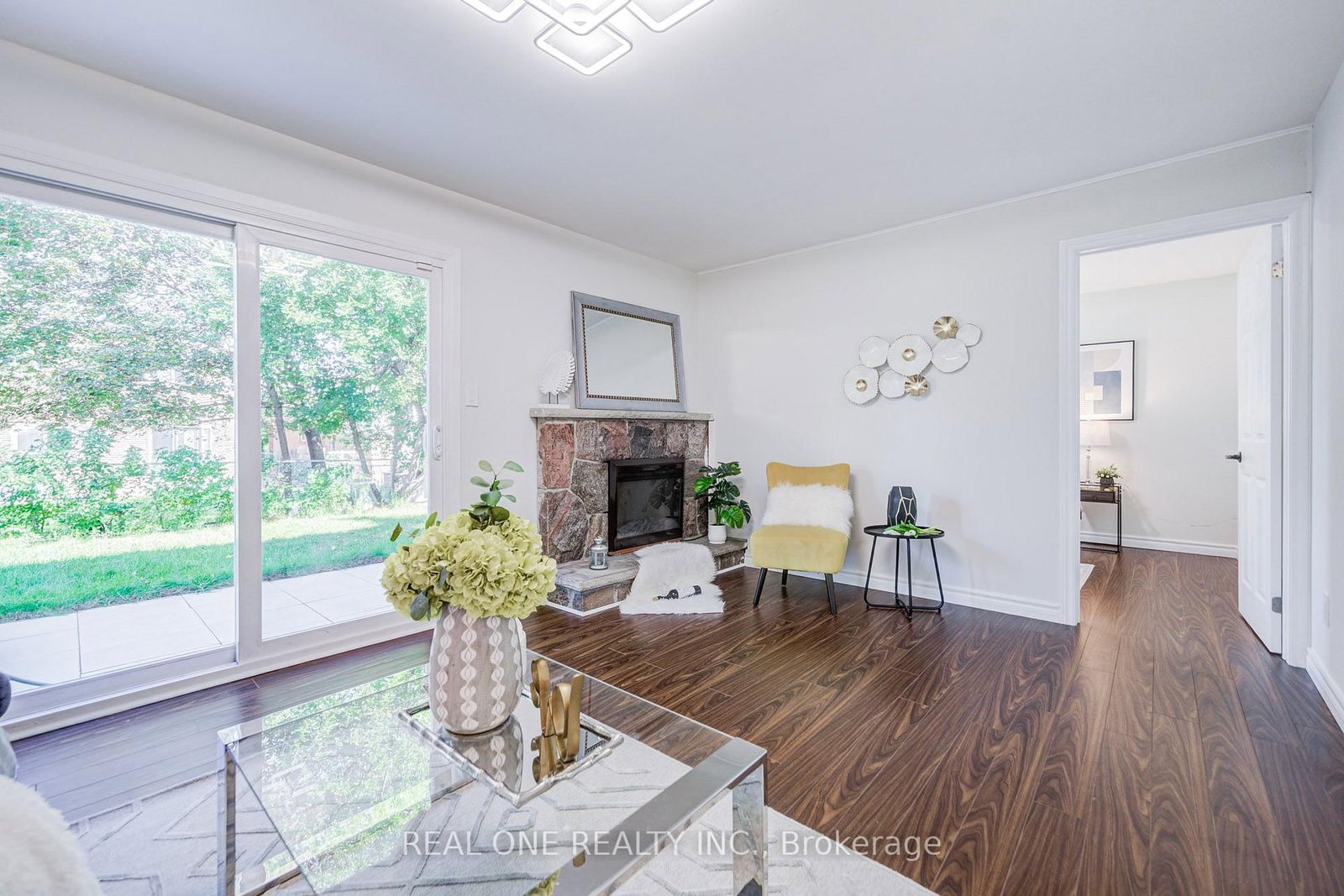 128 Briarscross Boulevard • Toronto, ON photo 28