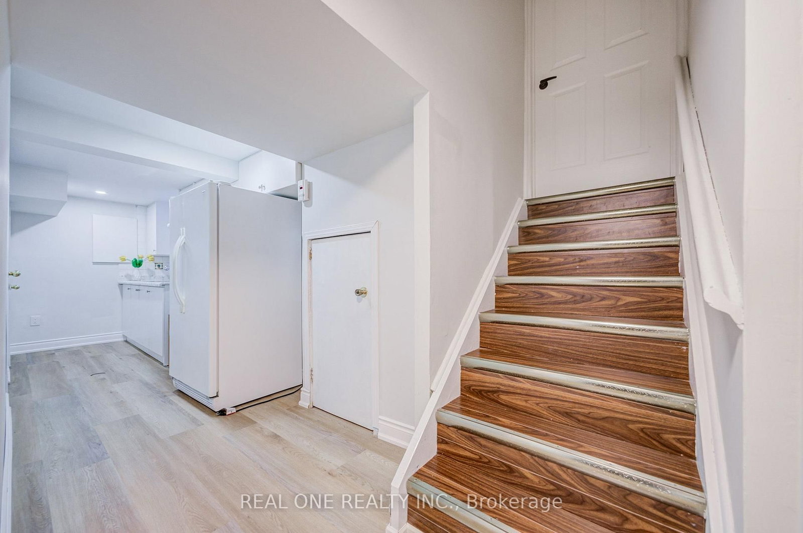 128 Briarscross Boulevard • Toronto, ON photo 37