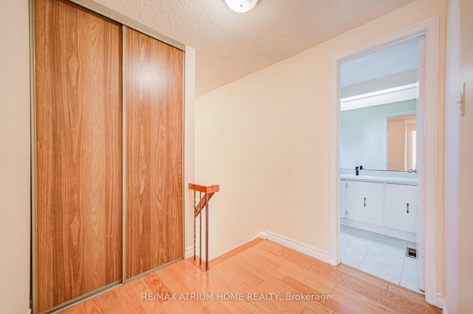14 Copthorne Avenue • Toronto, ON photo 26
