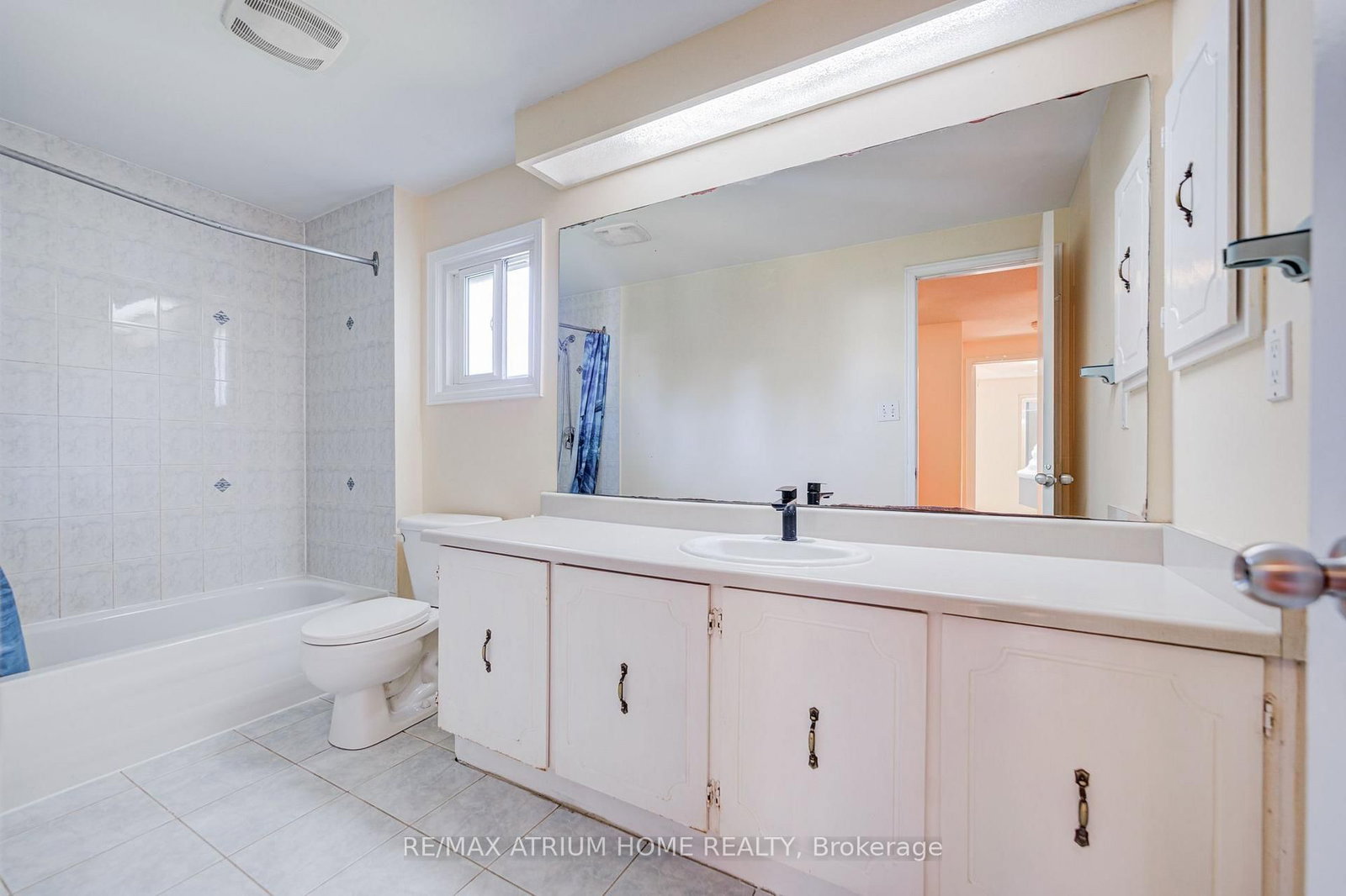 14 Copthorne Avenue • Toronto, ON photo 29