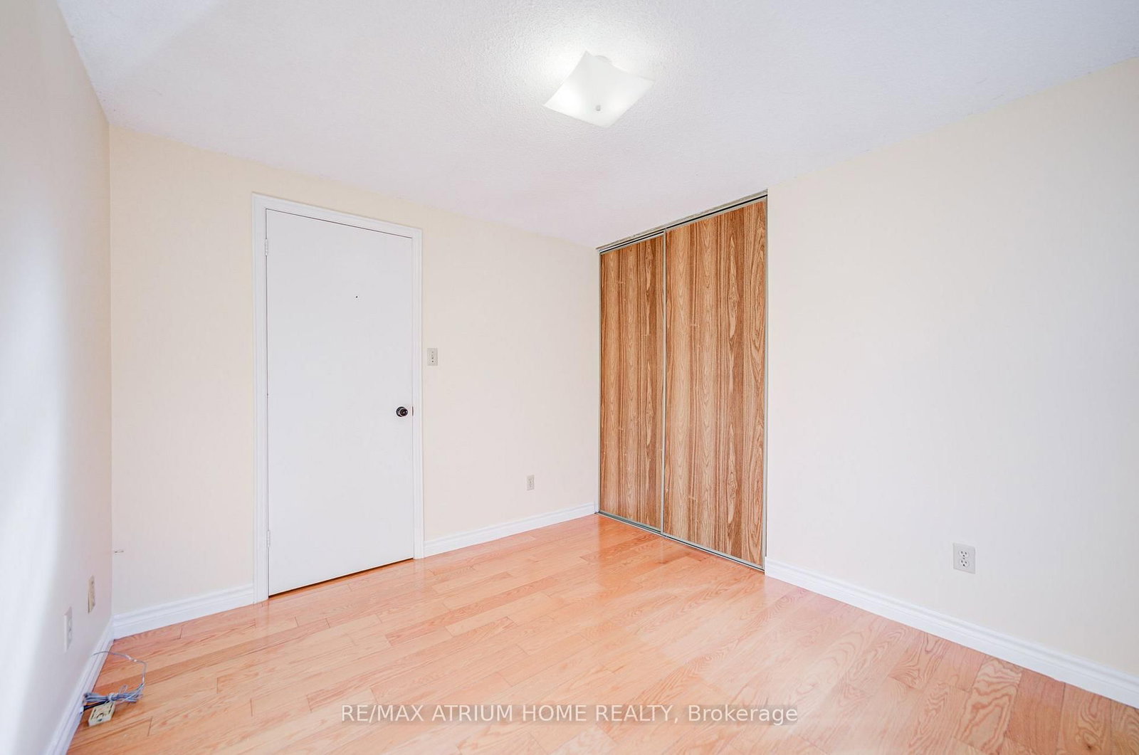 14 Copthorne Avenue • Toronto, ON photo 30