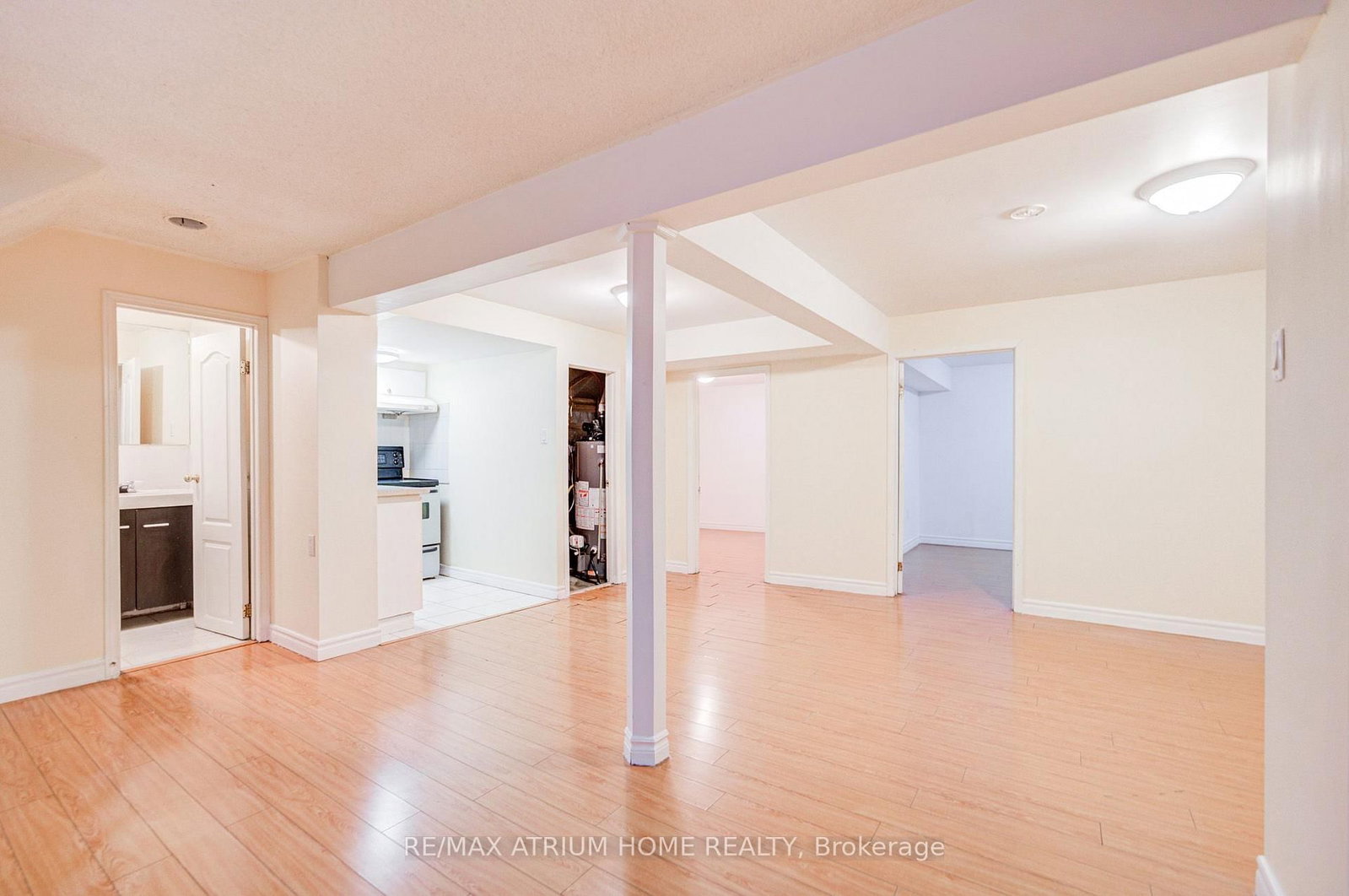 14 Copthorne Avenue • Toronto, ON photo 40