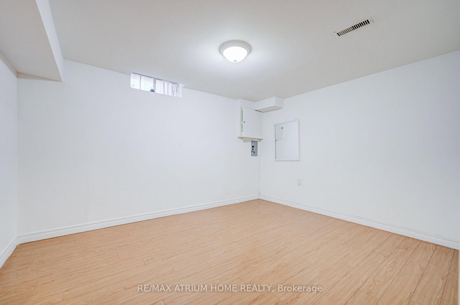 14 Copthorne Avenue • Toronto, ON photo 45