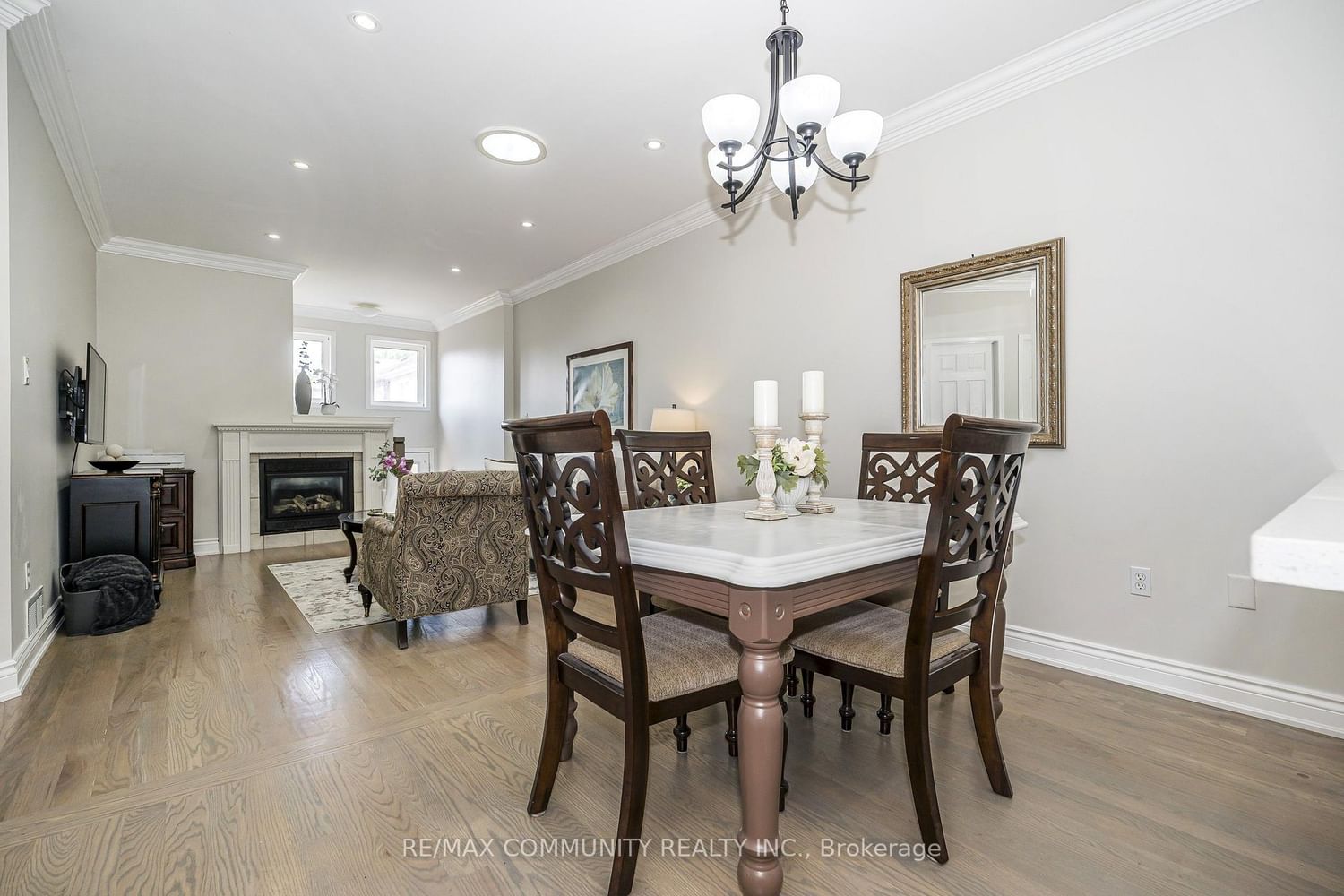 1606 Whitestone Drive • Oshawa, ON photo 11