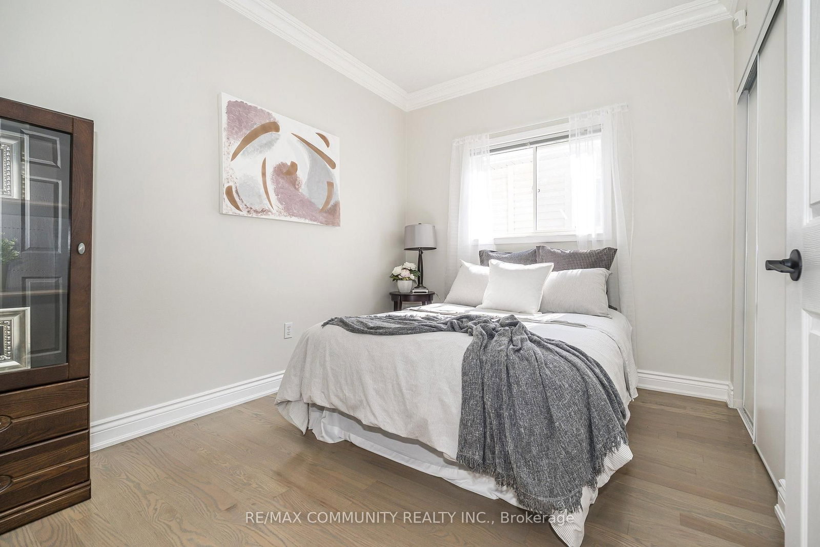 1606 Whitestone Drive • Oshawa, ON photo 17