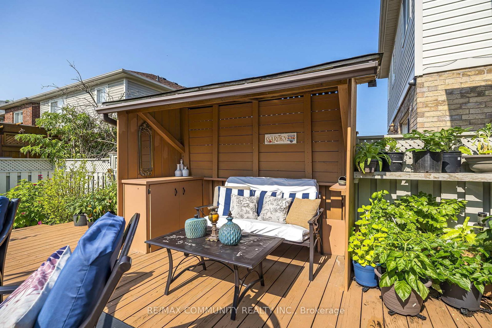 1606 Whitestone Drive • Oshawa, ON photo 21