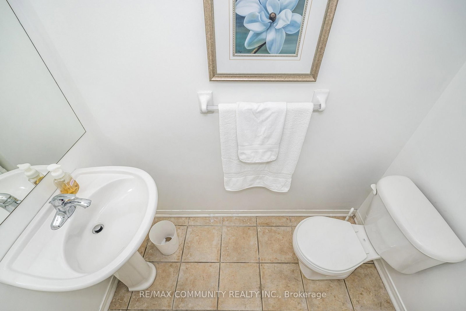 1606 Whitestone Drive • Oshawa, ON photo 24