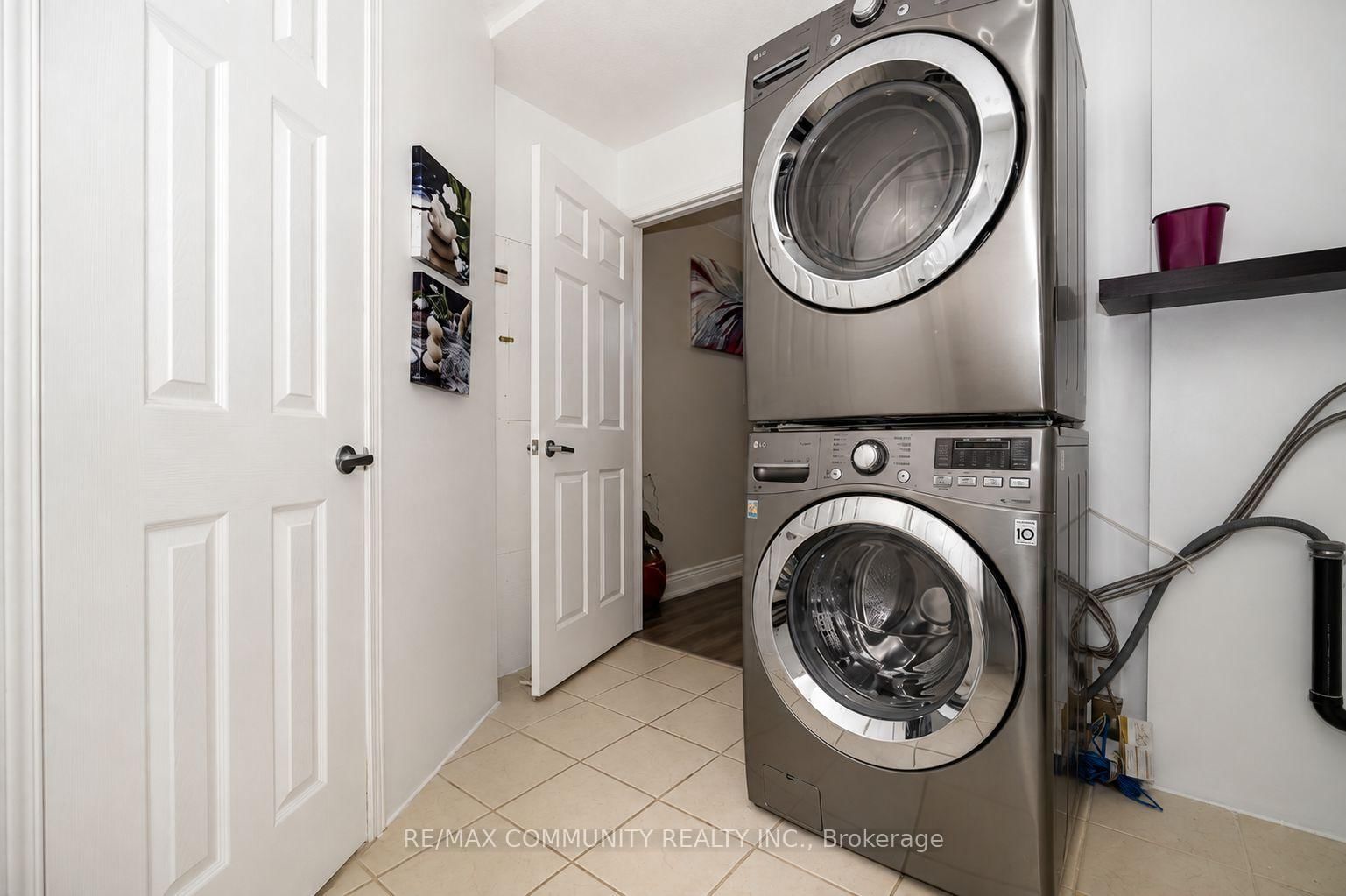 1606 Whitestone Drive • Oshawa, ON photo 25
