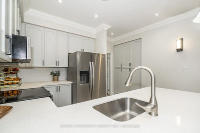 1606 Whitestone Drive • Oshawa, ON photo 9