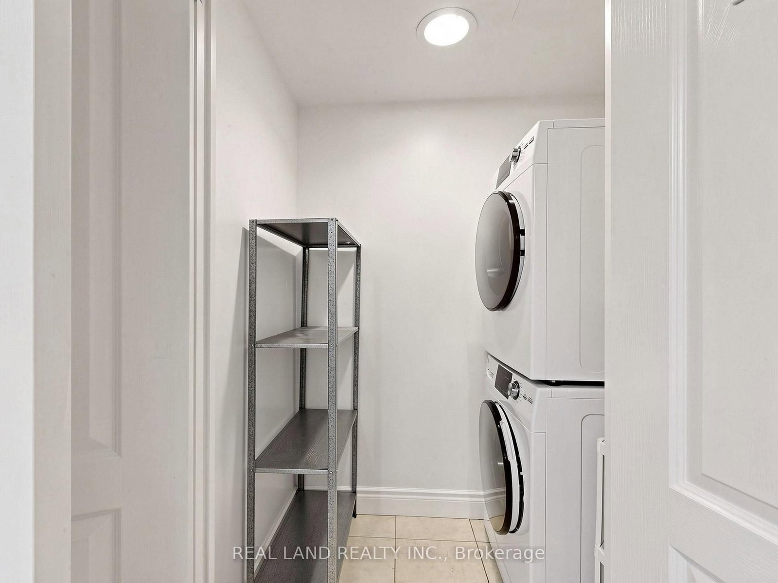 60 Brian Harrison Way • #805 • Toronto, ON photo 24