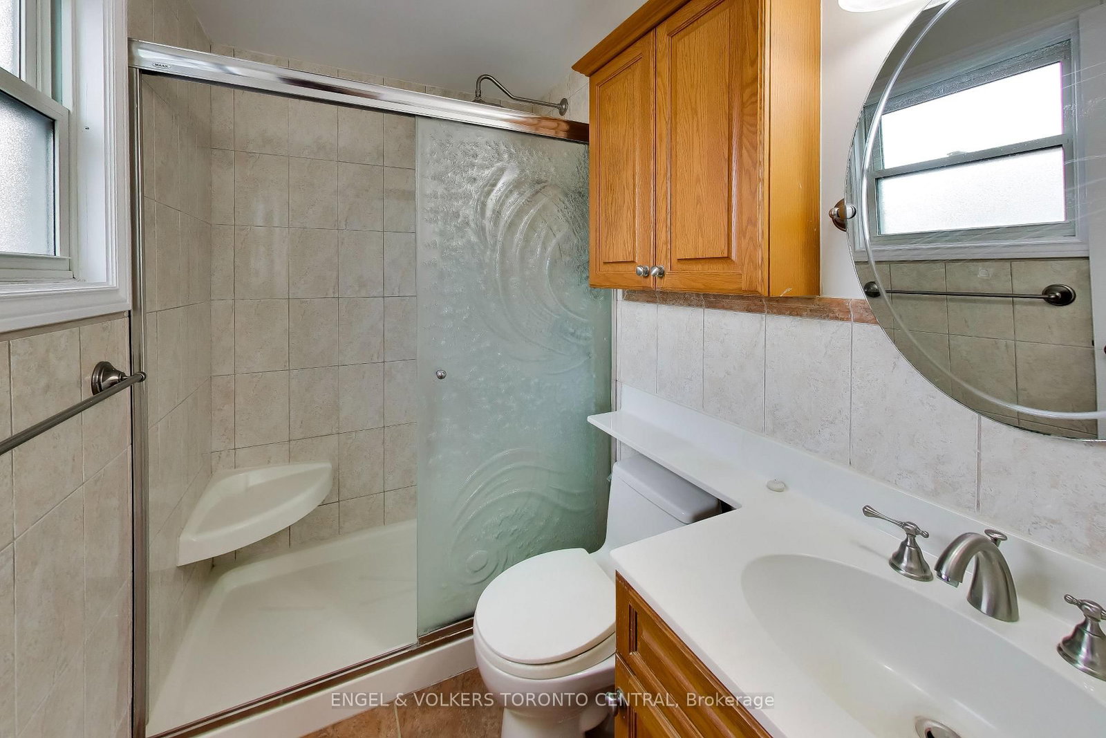 68 Hawley Crescent • Whitby, ON photo 10